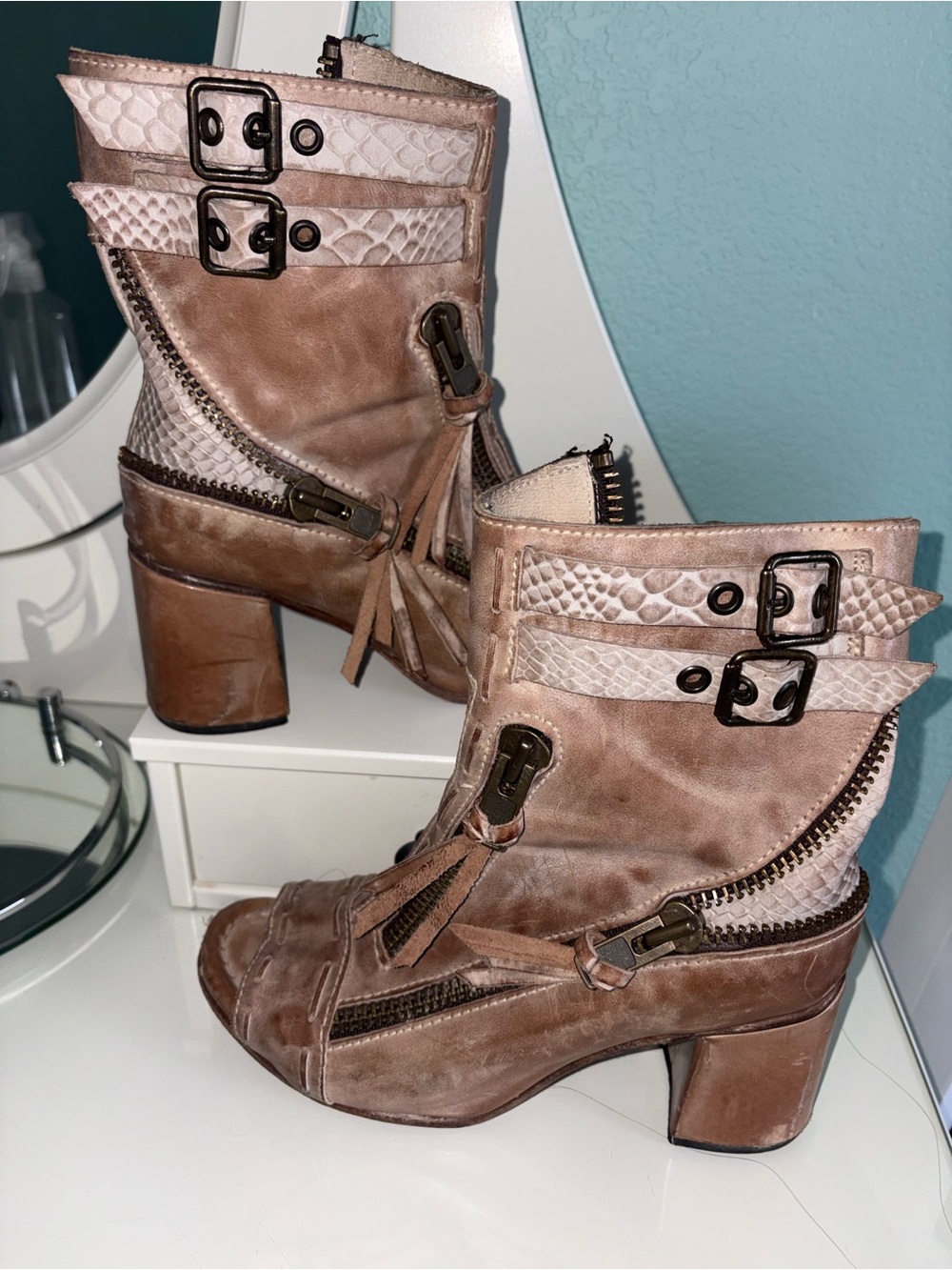 Women's Freebird Zombi Ankle Boots in Light Brown